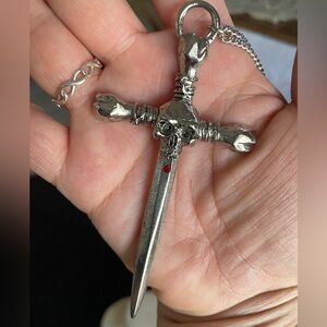 Vintage JPI 2002 Vampire Slayer Skull & Dagger Jeweled Necklace